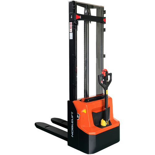 諾力PSE12全電動(dòng)堆高車(chē)